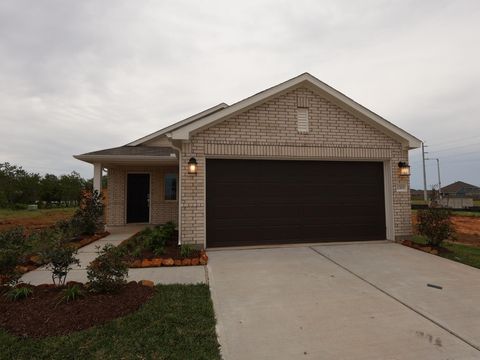 Photo of 1305 Blue Moon Lane, La Marque, TX 77568 (MLS # 43721208)