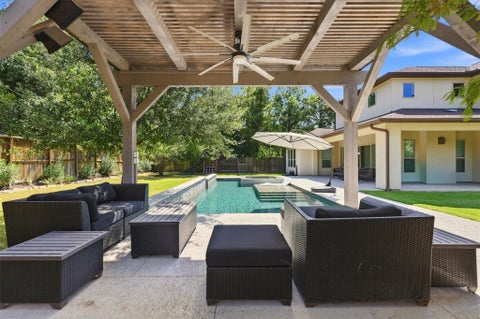 Photo of 35 Gracenote Place, The Woodlands, TX 77375 (MLS # 31941778)