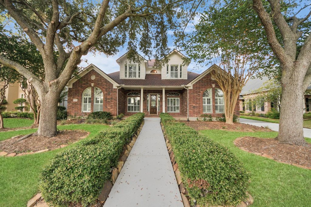 Photo of 13614 Ashley Run, Houston, TX 77077 (MLS # 18421888)