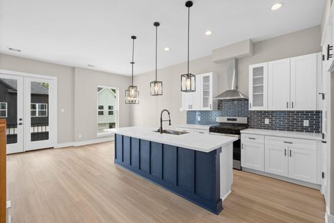 Photo of 5822 Highland Sun Lane, Houston, TX 77091 (MLS # 30587680)