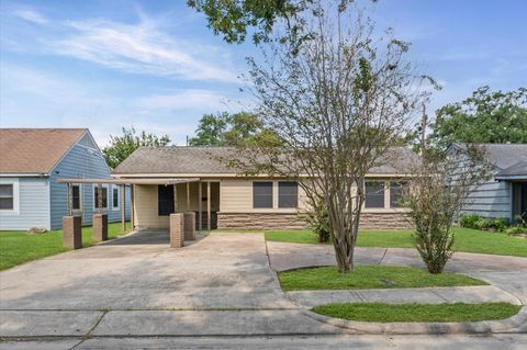 Photo of 5107 Gren Street, Houston, TX 77021 (MLS # 74918005)