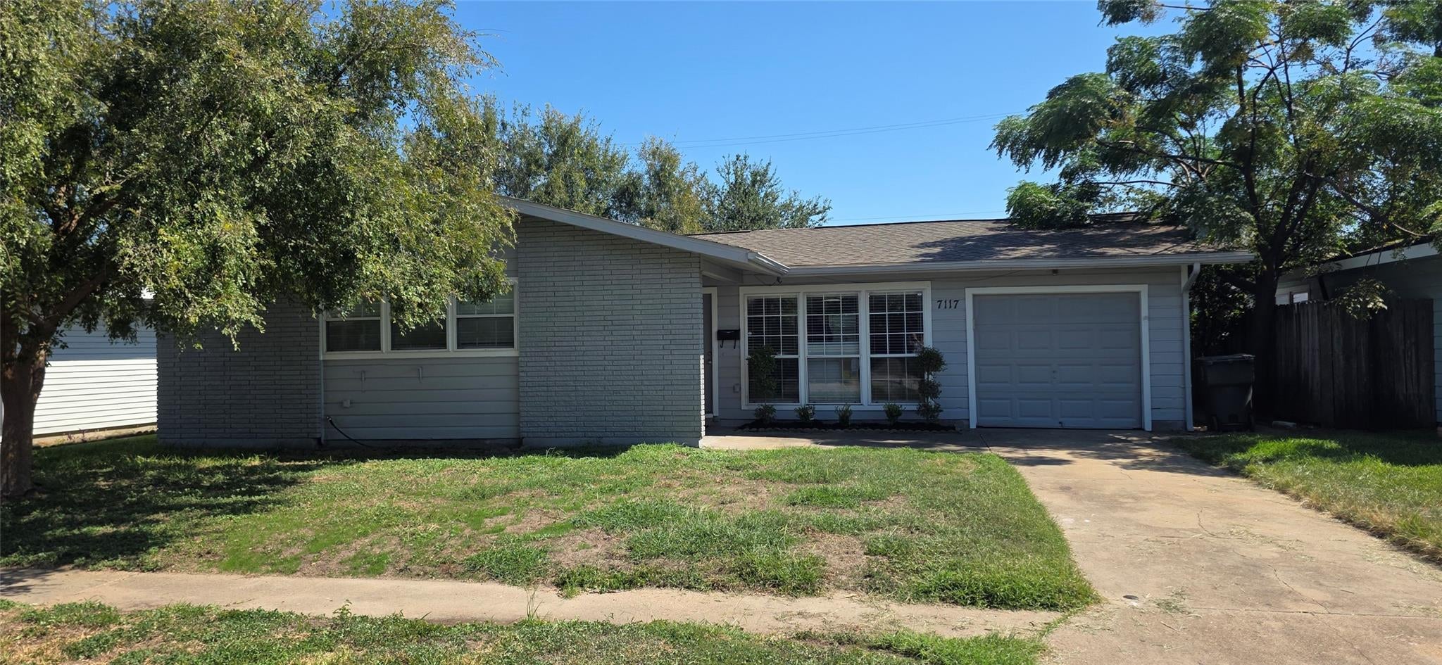 7117 Poplar Drive
