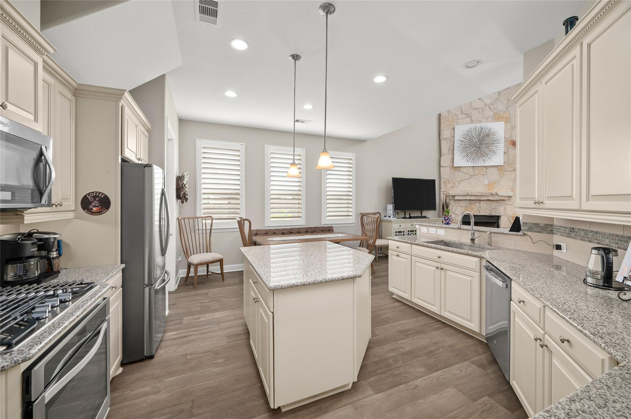 2803 Parkside Village Court