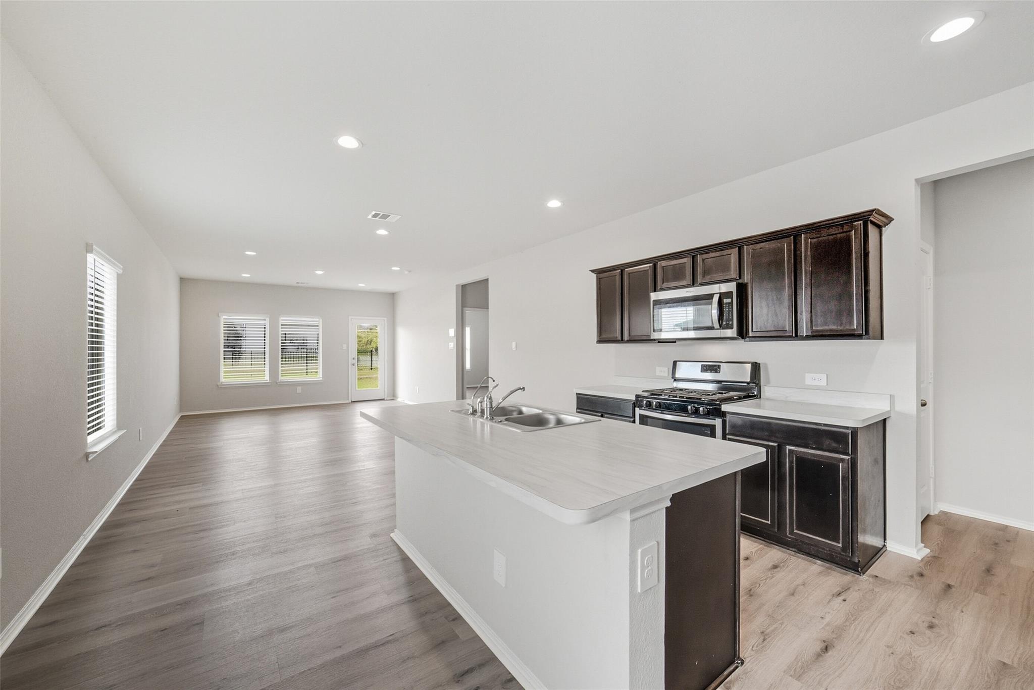 16524 Cascading Pines Ct