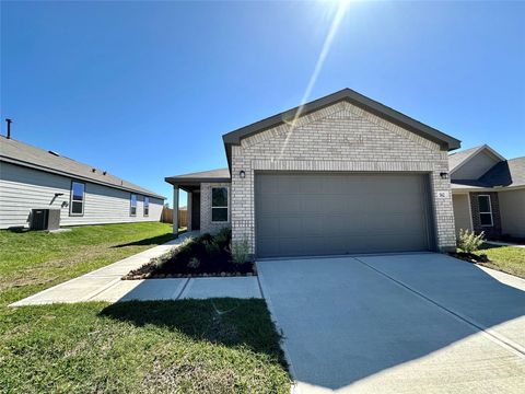 Photo of 562 Broken Boulder Street, Magnolia, TX 77354 (MLS # 17886571)