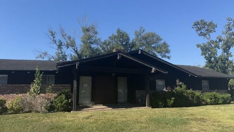 Photo of 10821 Seneca Street, Houston, TX 77016 (MLS # 94704262)