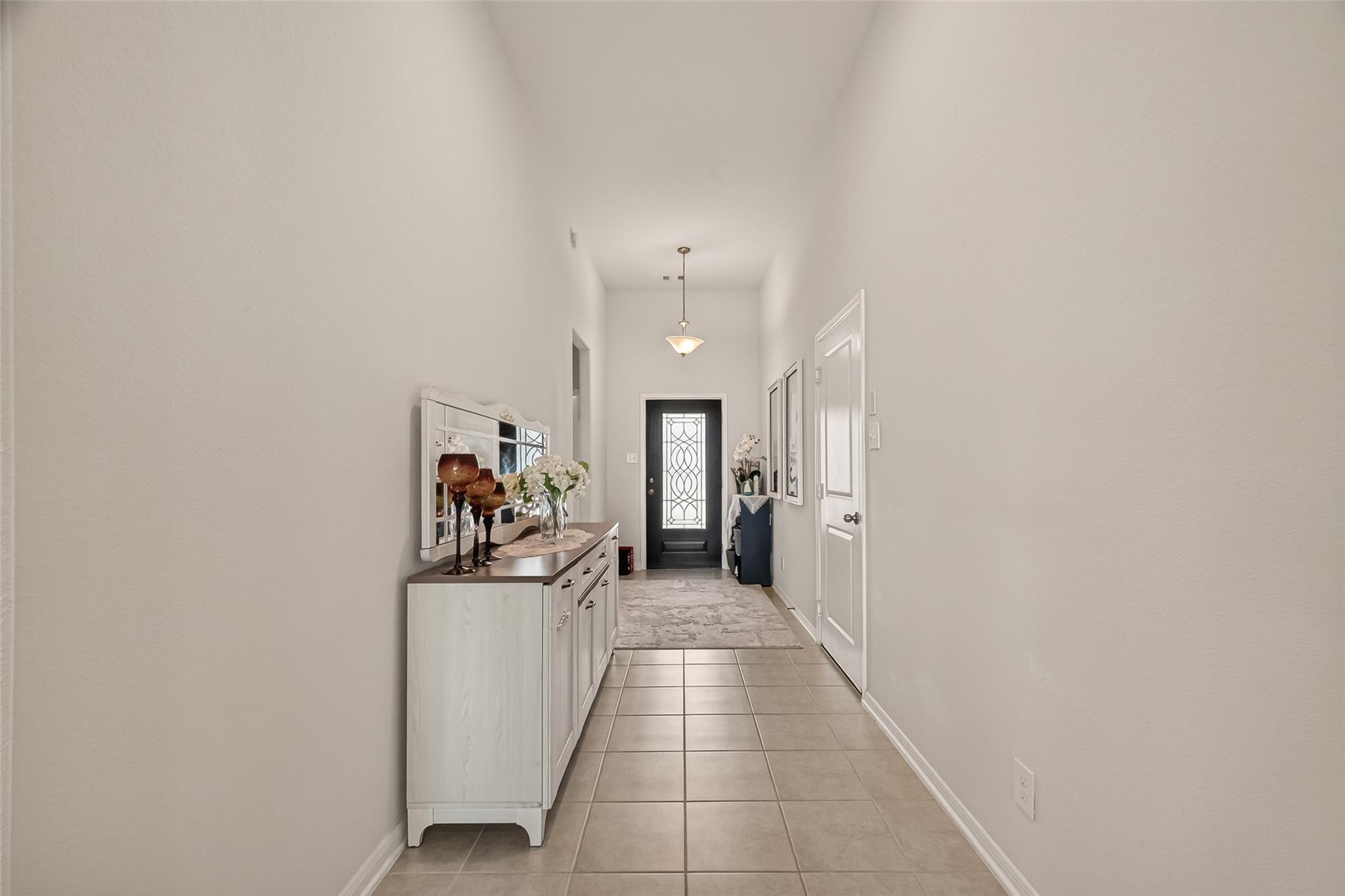 4519 Crescent Lake Circle