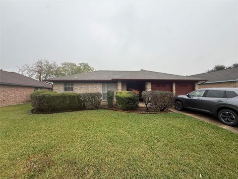 Photo of 6511 Marisol Drive, Houston, TX 77083 (MLS # 34467298)
