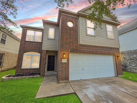 Homes For Sale - 2723 Yestereve Court<br/> Houston, TX 77084