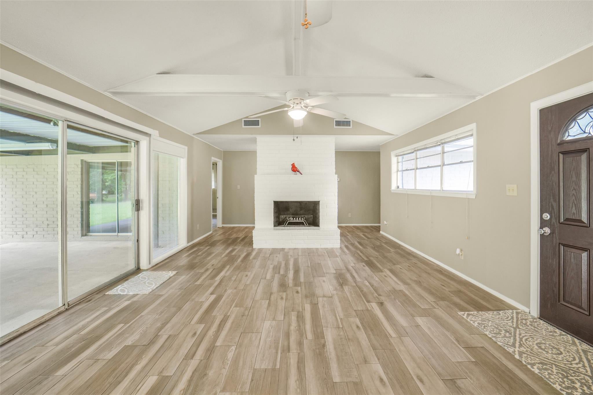 23807 Red Oak Drive