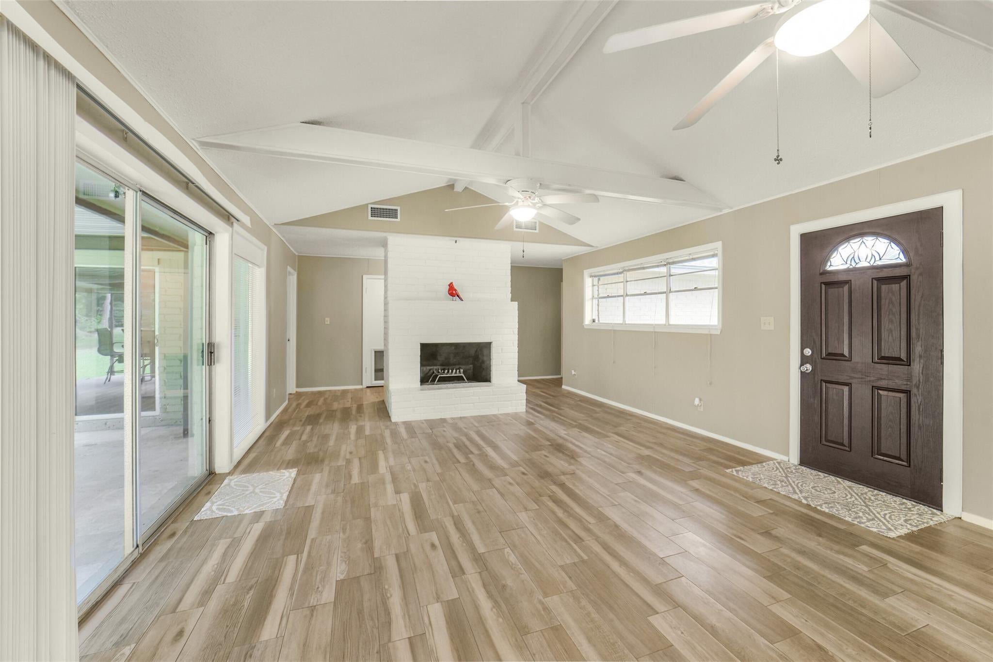23807 Red Oak Drive