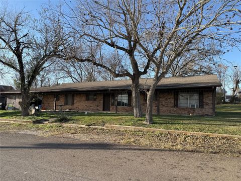 Photo of 224 W Buffington Avenue, Anderson, TX 77830 (MLS # 57548511)