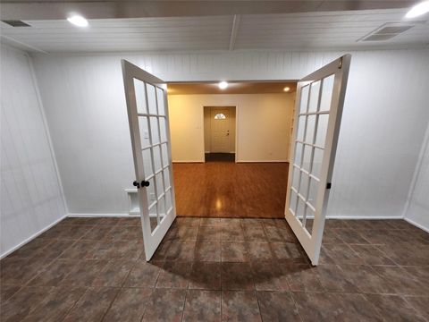 Tiny photo for 8403 Mullins Drive, Houston, TX 77096 (MLS # 65296300)