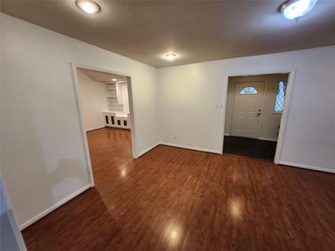 Tiny photo for 8403 Mullins Drive, Houston, TX 77096 (MLS # 65296300)