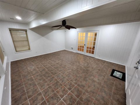 Tiny photo for 8403 Mullins Drive, Houston, TX 77096 (MLS # 65296300)