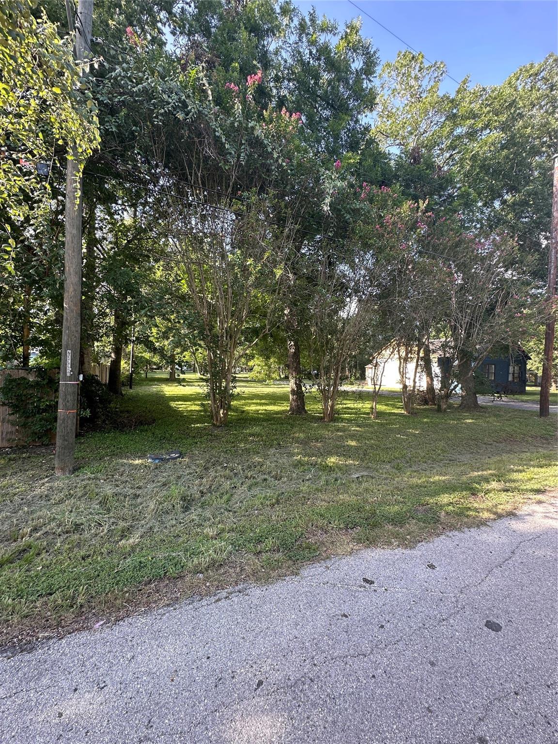 0 Leaman Ave