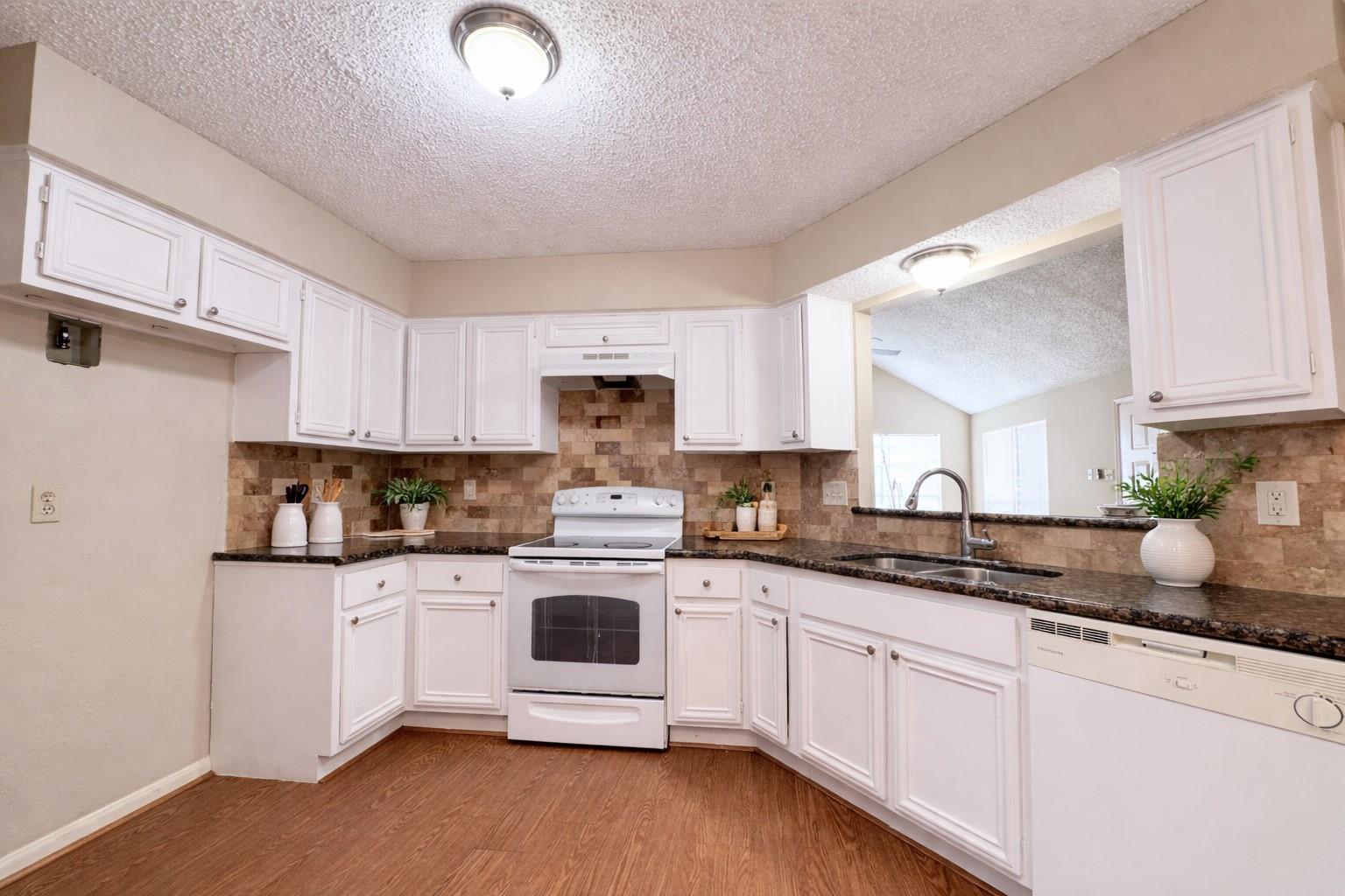 3511 Palm Grove Drive