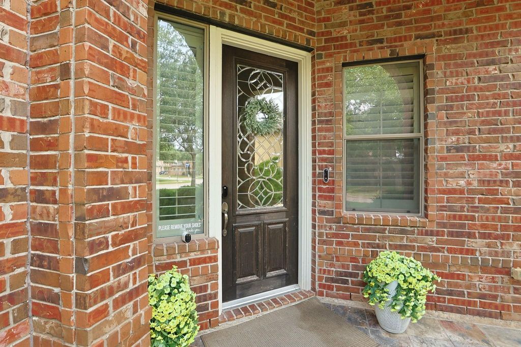 Photo of 935 Poydras Street, Sugar Land, TX 77498 (MLS # 43511002)