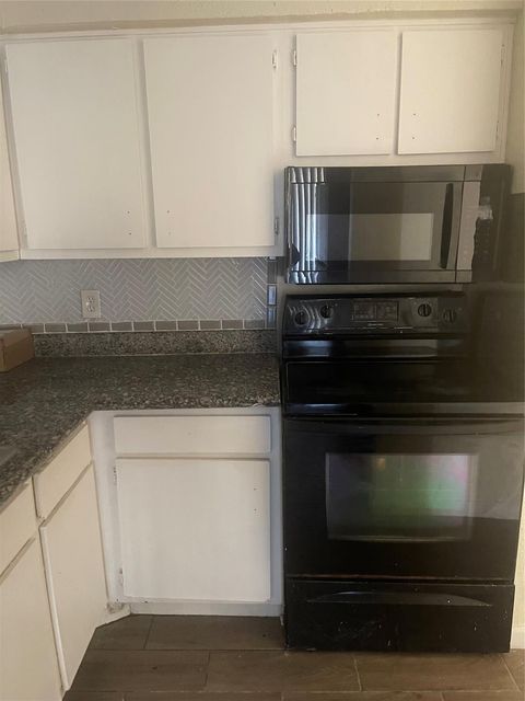 Photo of 5625 Antoine Drive #1405, Houston, TX 77091 (MLS # 58147095) Photo of 5625 Antoine Drive #1405, Houston, TX 77091 (MLS # 58147095)