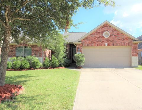 Photo of 2309 Shadow Canyon Court, Pearland, TX 77584 (MLS # 75670187)