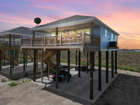 Photo of 1115 Waco Road, Gilchrist, TX 77617 (MLS # 80840932)