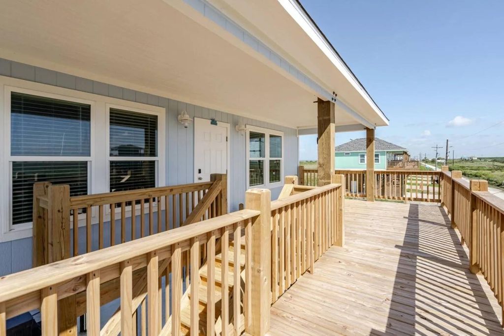 Photo of 1115 Waco Road, Gilchrist, TX 77617 (MLS # 80840932)