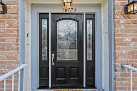 Photo of 16723 Running Quail Court, Houston, TX 77489 (MLS # 46041287)