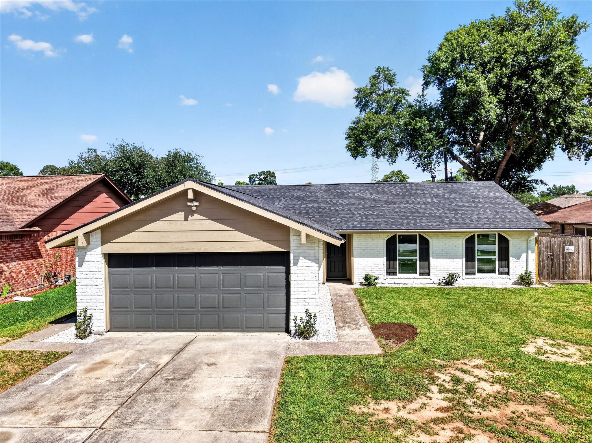 3810 Nutwood Lane