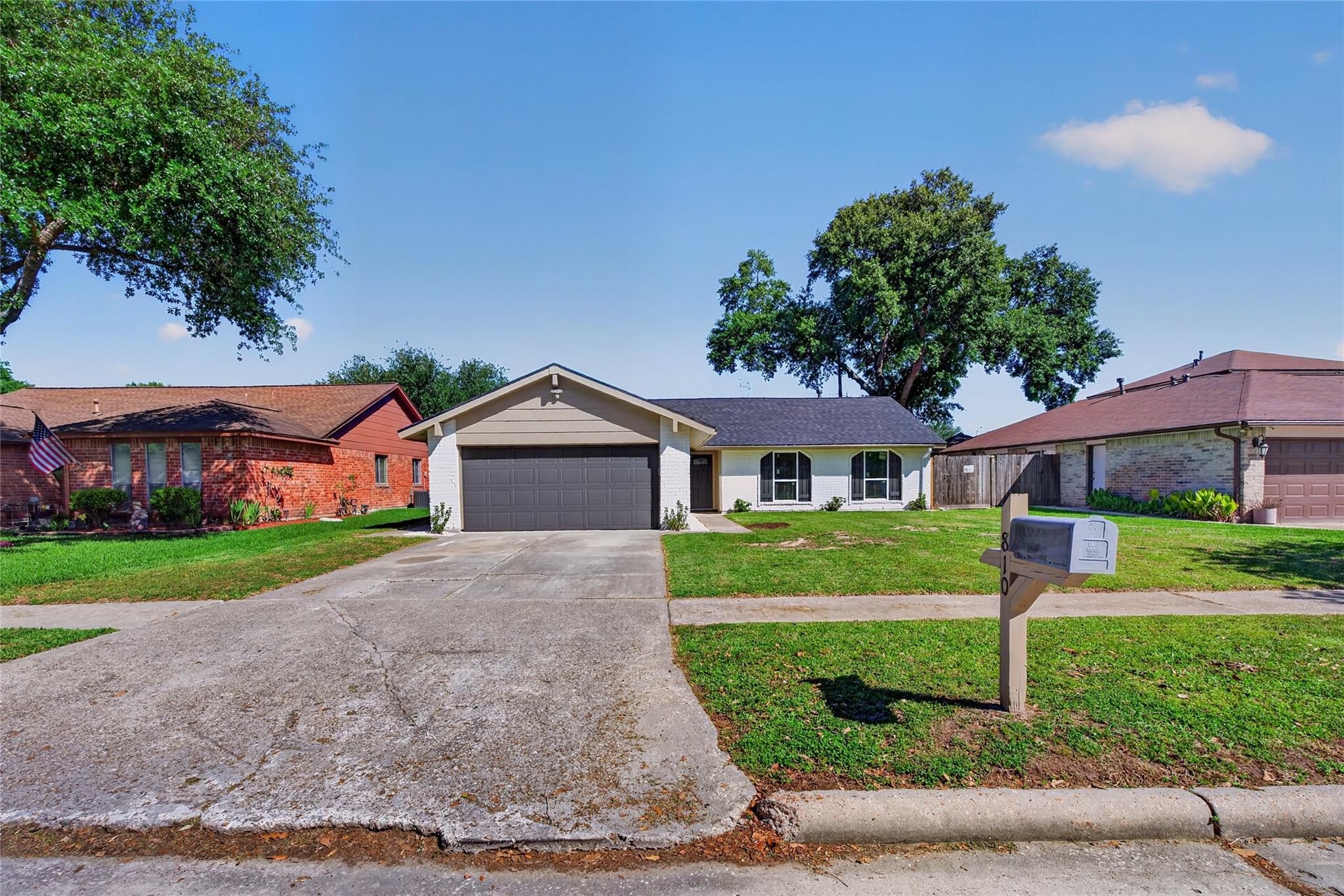 3810 Nutwood Lane