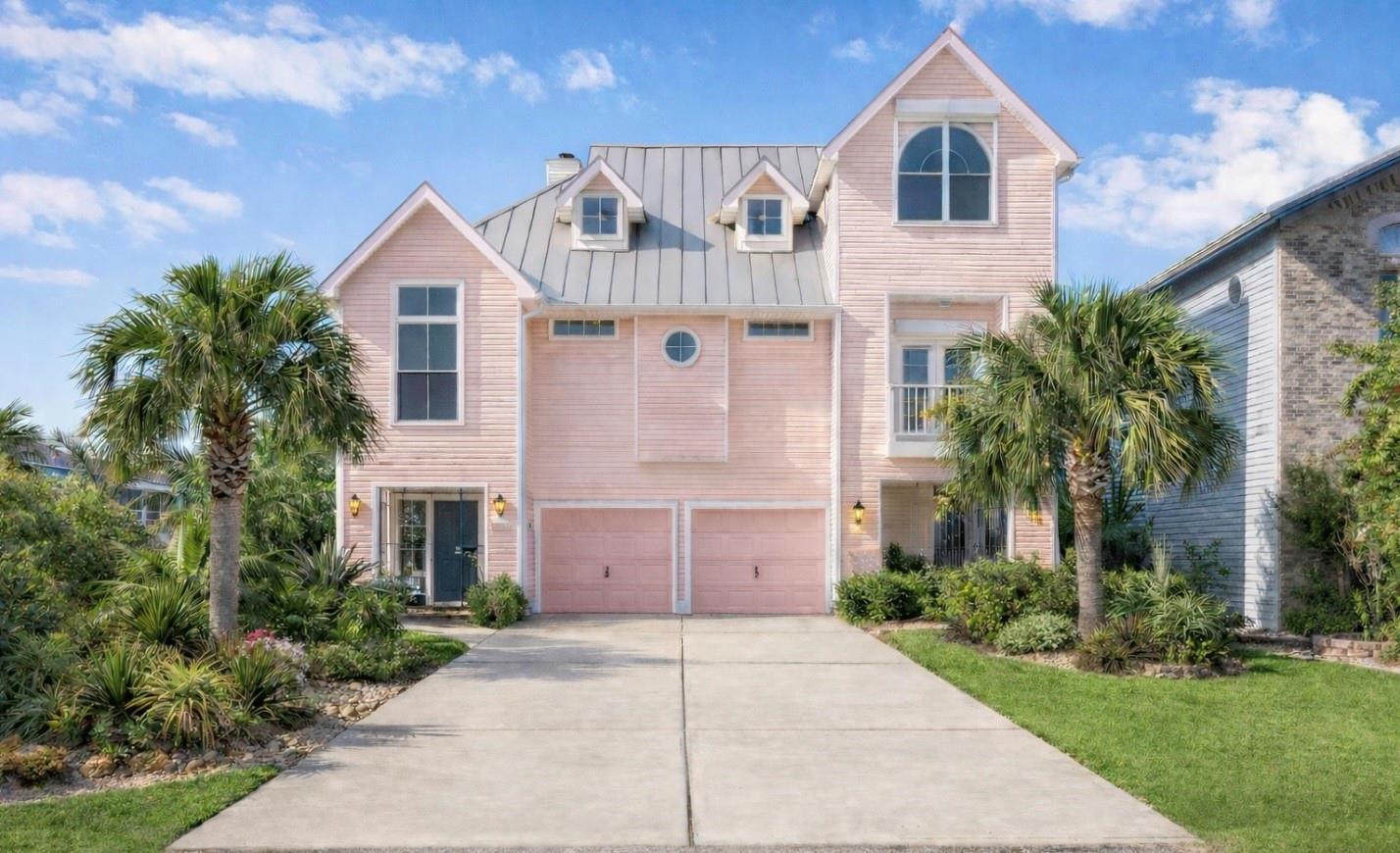 422 Bay Colony Drive