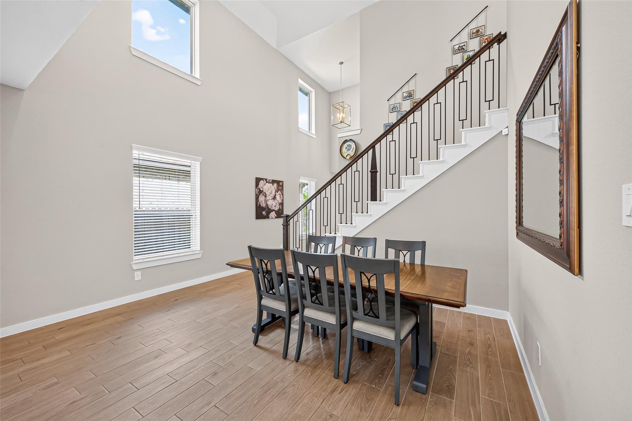 866 Sendero Trail