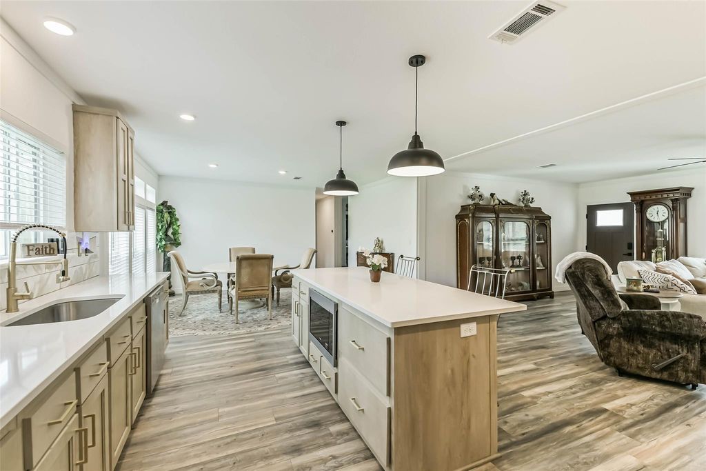 Photo of 17700 Fregia Road, Hull, TX 77564 (MLS # 74153551)