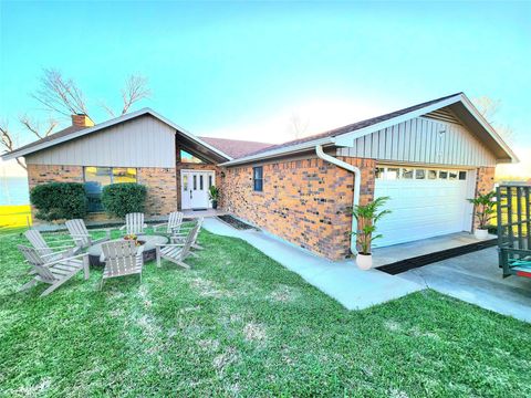 Photo of 482 W Cattle Drive, Onalaska, TX 77360 (MLS # 82133556)
