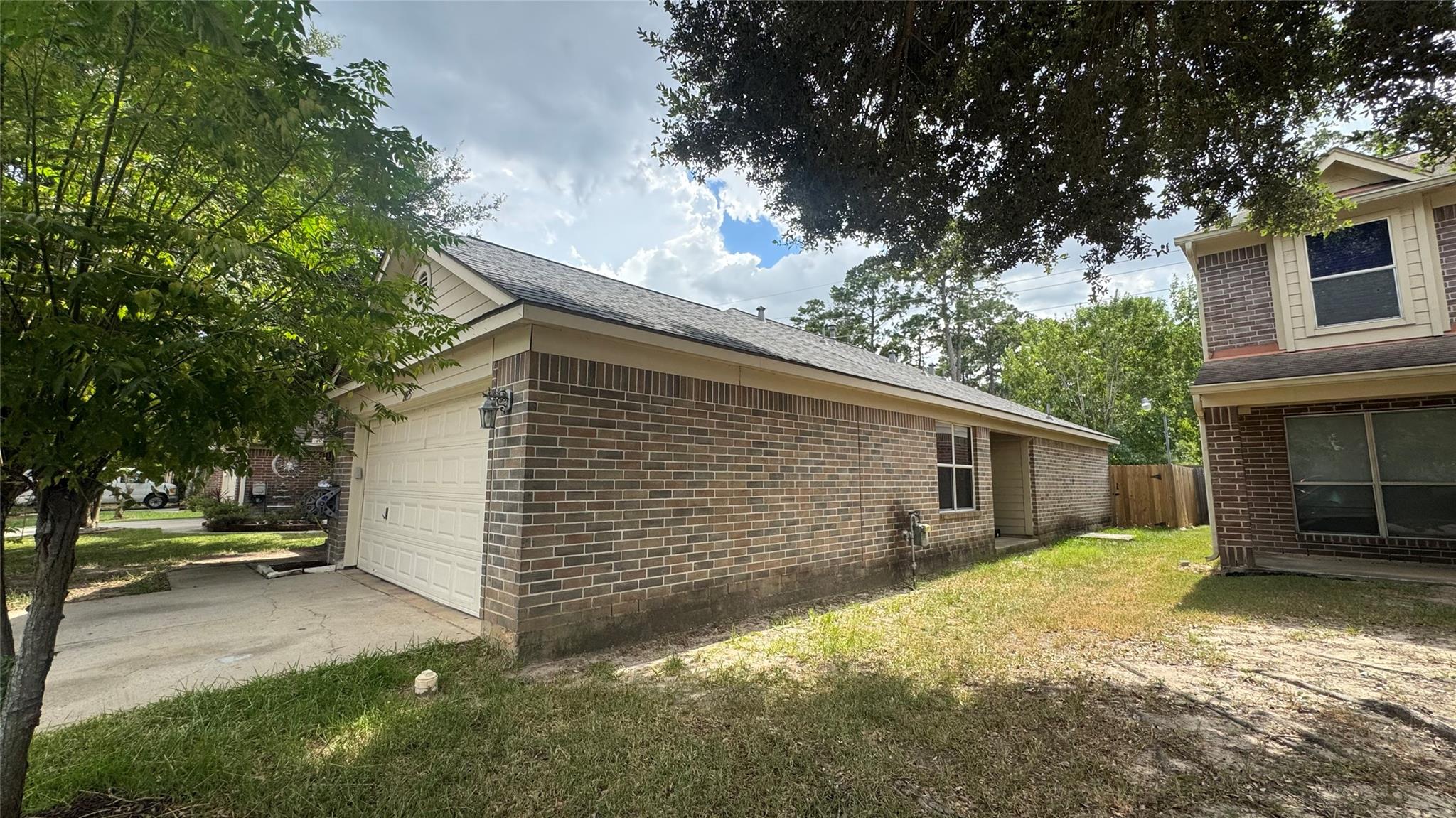20935 Fox Cliff Lane