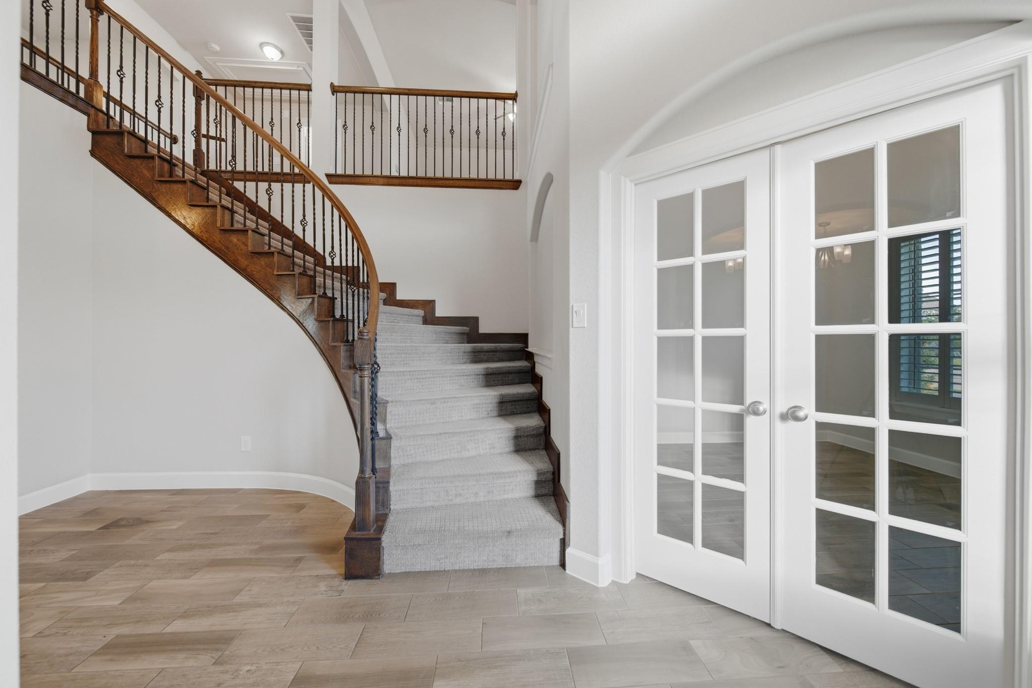 6223 Western Pine Drive