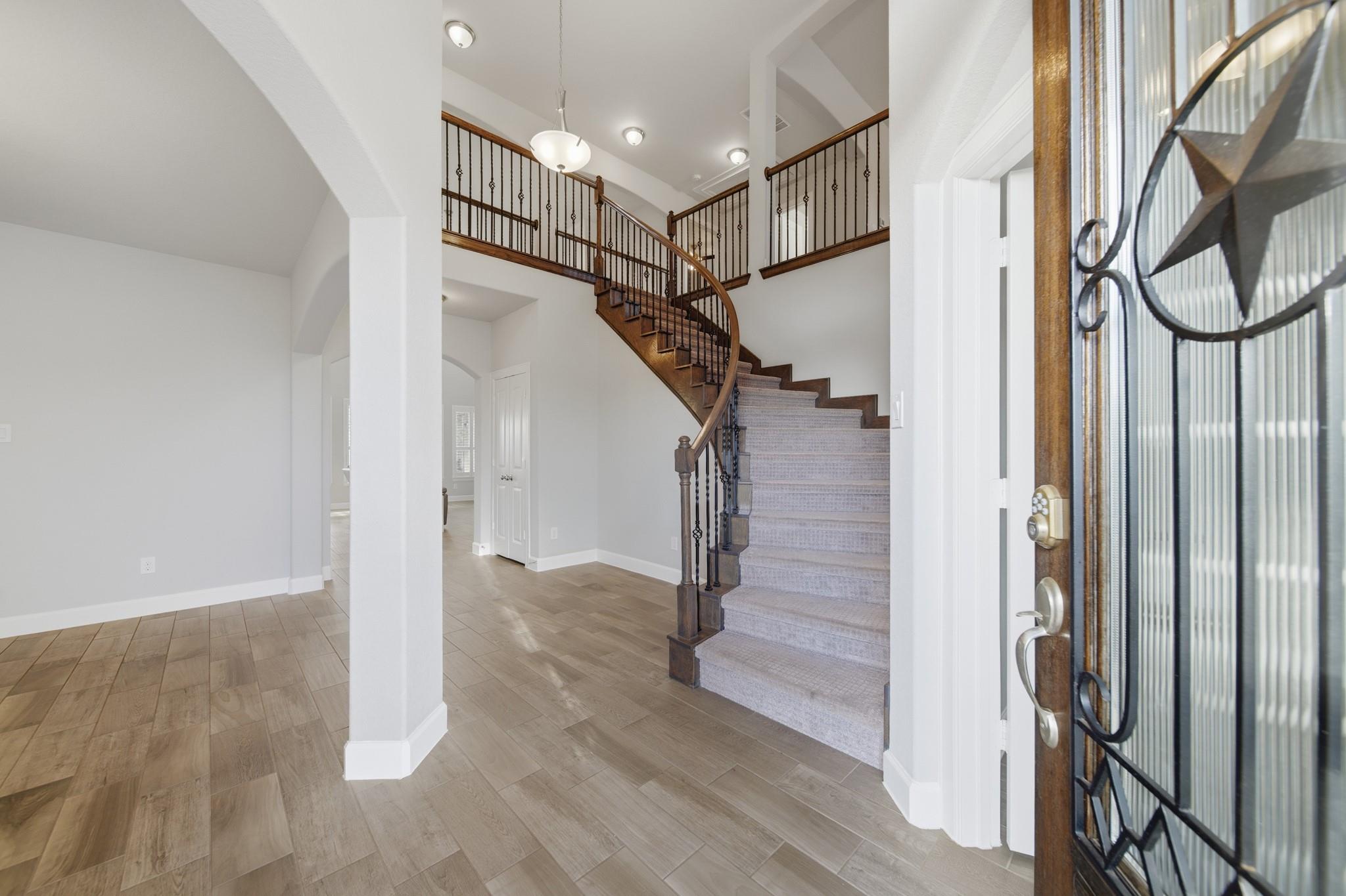 6223 Western Pine Drive