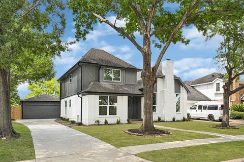 Homes For Sale - 13042 Richmond Avenue<br/> Harris County, Houston, TX 77082