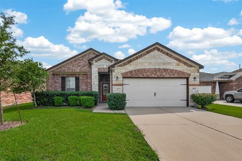 Homes For Sale - 8110 Running Brook Lane Ln<br/> Rosenberg, TX 77469