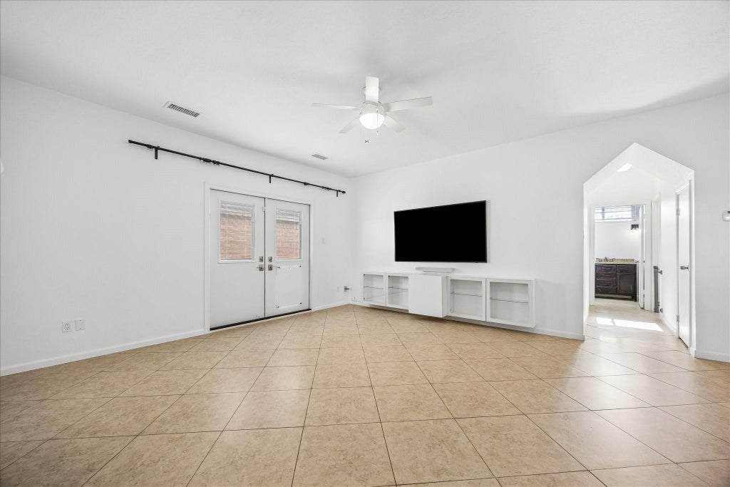 Photo of 1715 Gingerleaf Lane, Houston, TX 77055 (MLS # 36053138)
