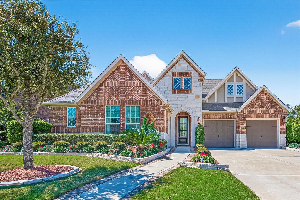 Photo of 51 Scepter Ridge, Sugar Land, TX 77498 (MLS # 61600493)