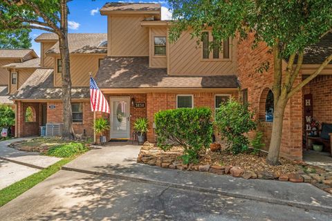 Photo of 3838 Knollcrest Drive, Montgomery, TX 77356 (MLS # 89547487)