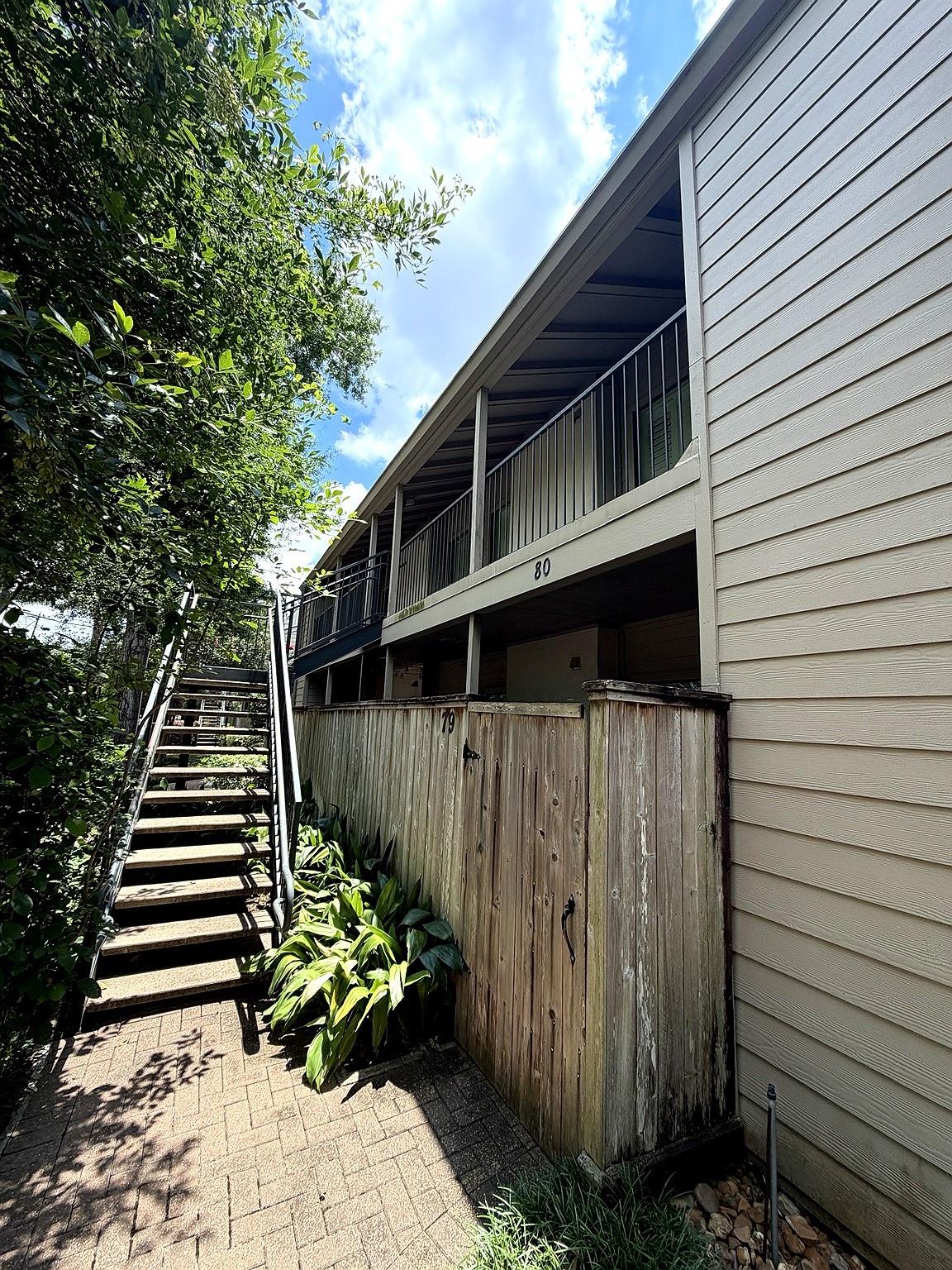 1100 Augusta Drive 80