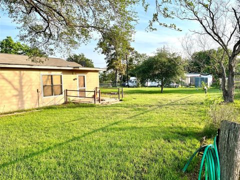 Tiny photo for 307 5th St Street, Sutherland Springs, TX 78161 (MLS # 53709282)