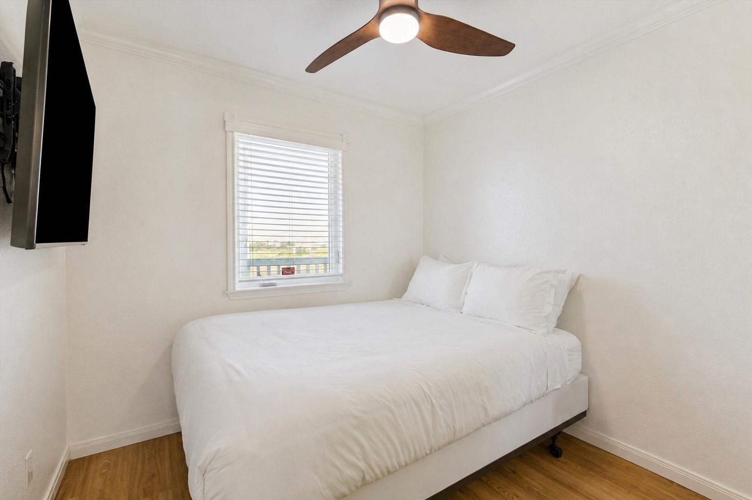 10811 San Luis Pass Road 1121