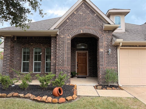 Photo of 18115 Serene Shore Drive, Cypress, TX 77429 (MLS # 8648322)
