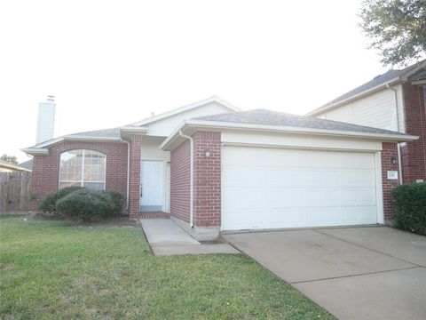 Photo of 2311 Flint Brook Court, Fresno, TX 77545 (MLS # 41913629)