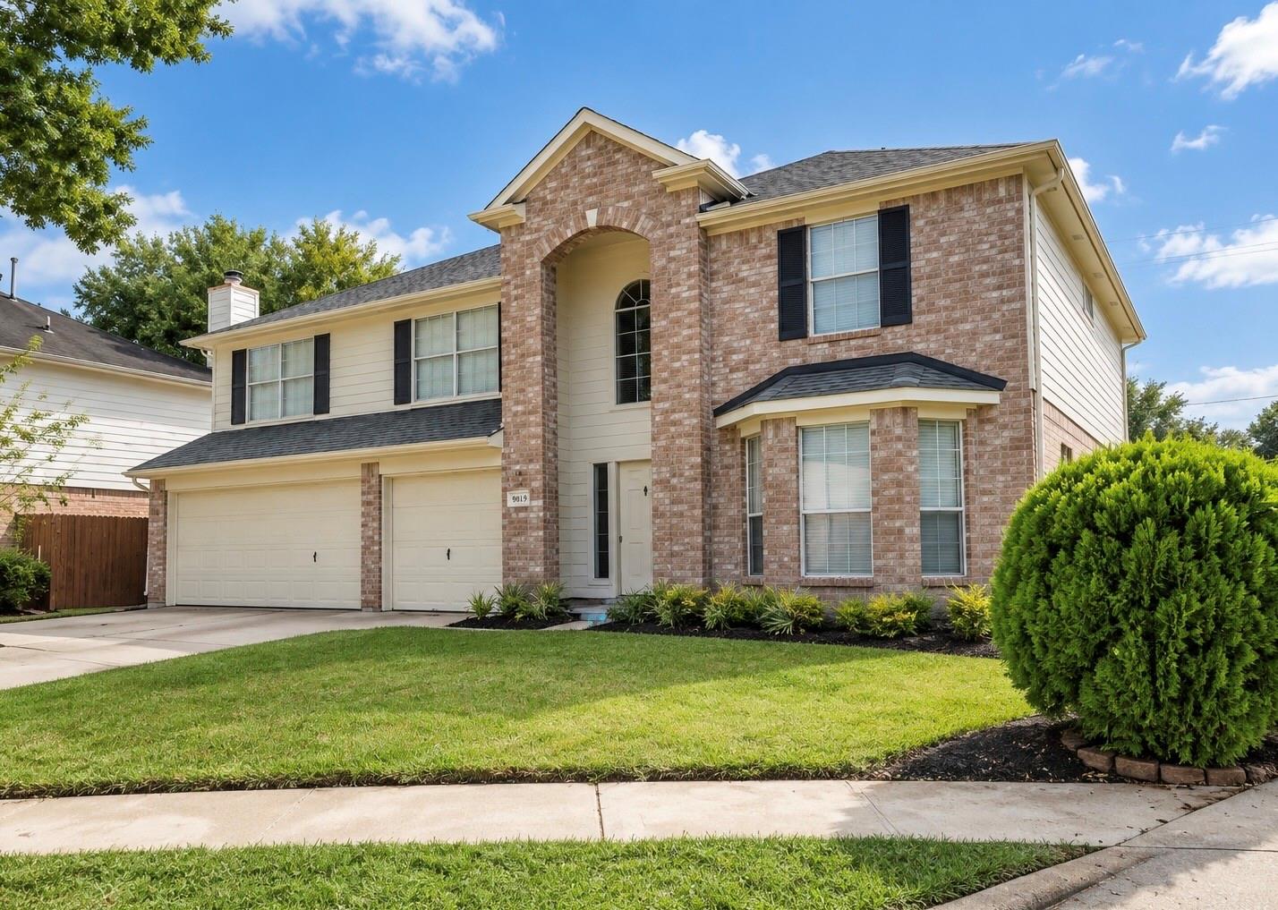 1870 Courtside Place Drive