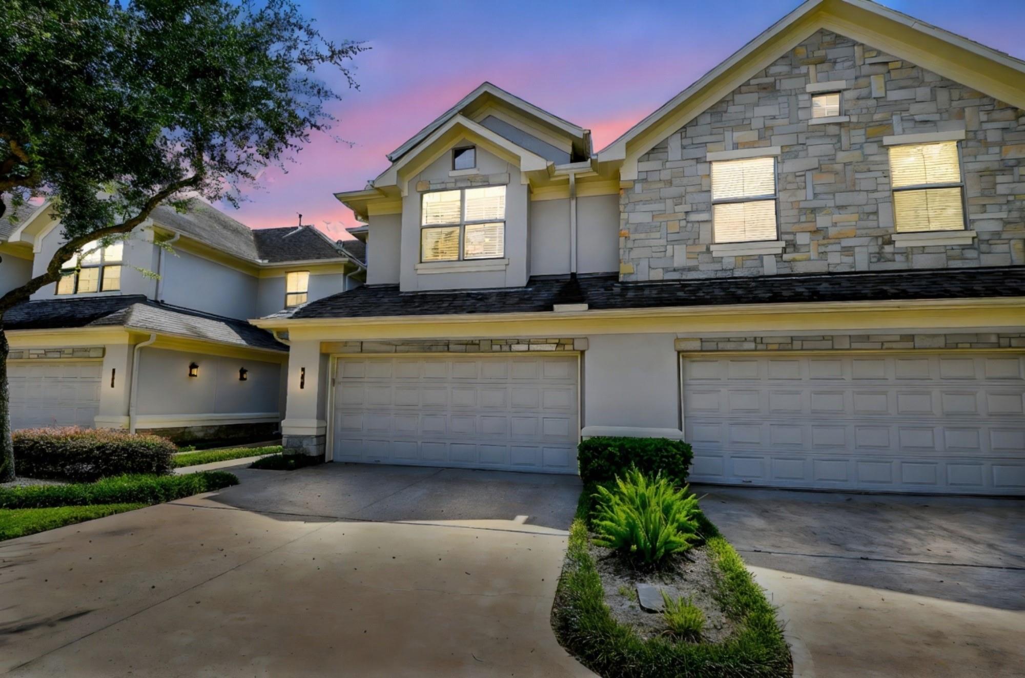 4309 Lake Walk Court