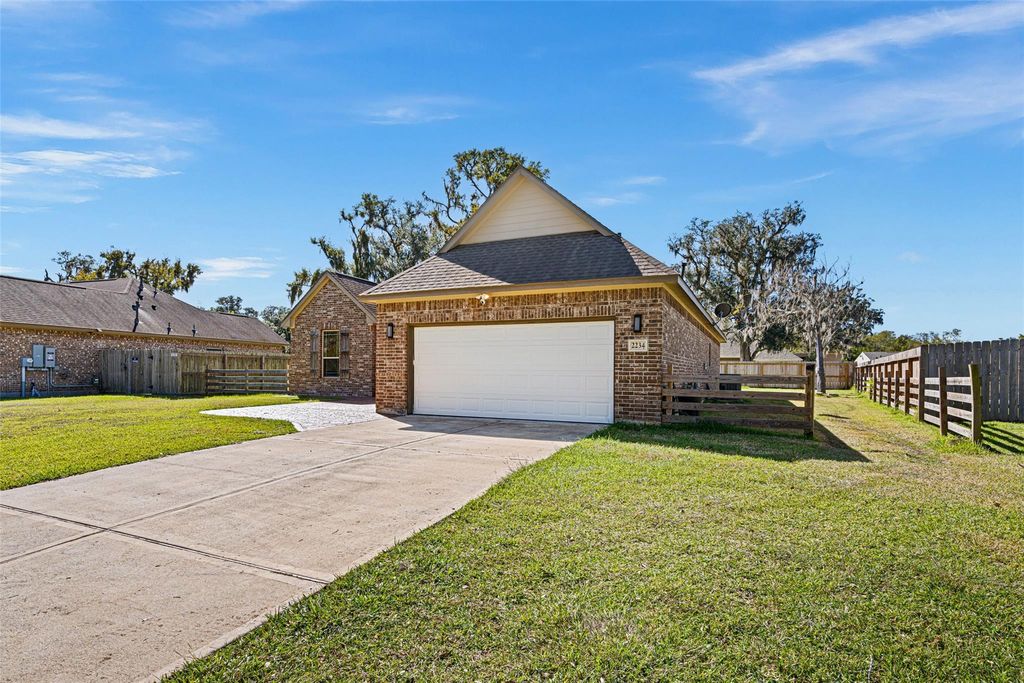 Photo of 2234 Shalmar Drive, West Columbia, TX 77486 (MLS # 87174442)