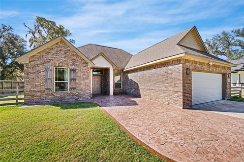 Photo of 2234 Shalmar Drive, West Columbia, TX 77486 (MLS # 87174442)